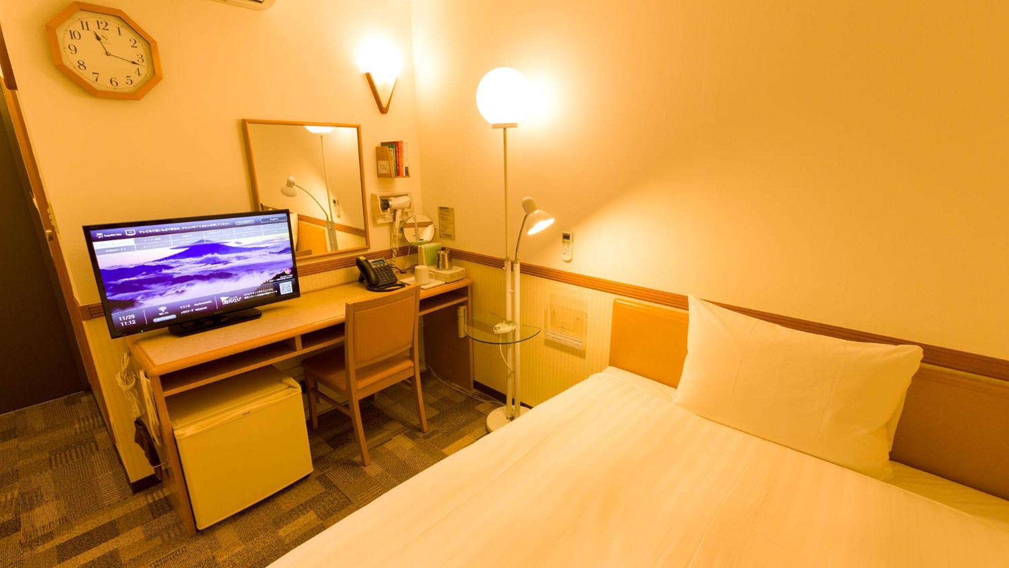 Toyoko Inn Utsunomiya Ekimae No 1 Pokoj fotografie
