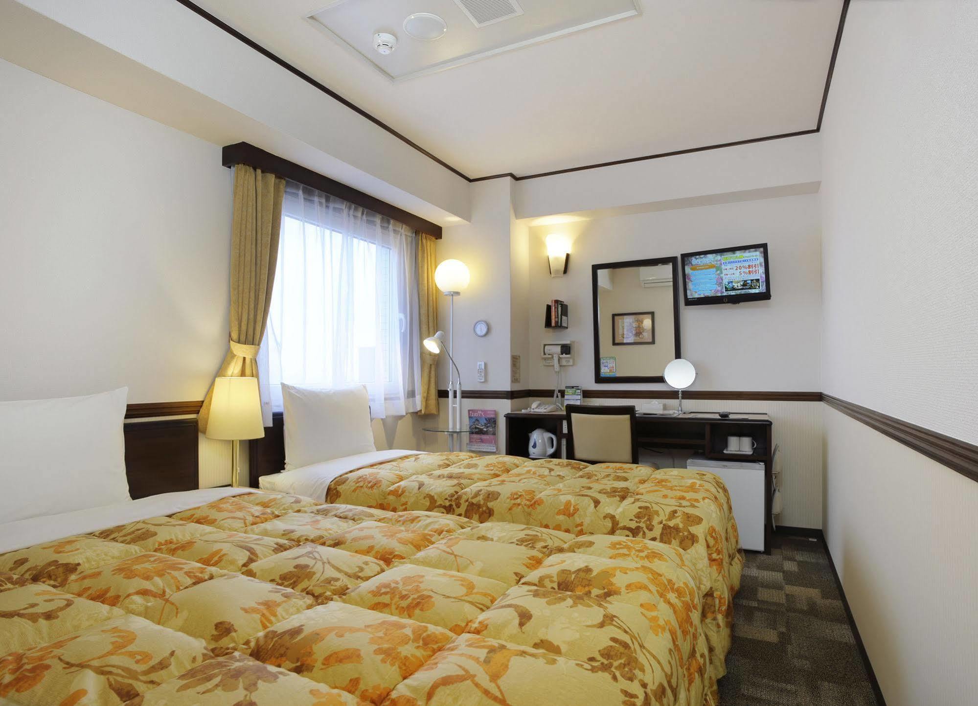 Toyoko Inn Utsunomiya Ekimae No 1 Exteriér fotografie